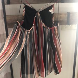 Peep shoulder blouse